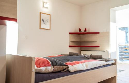 Pohorje Apartment | Pet-Friendly Stay at Apartmaji Ježek Kope - Rated 9/10!