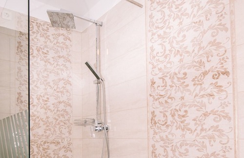 Zasip Apartment | Apartma 3 (pogled na grad)