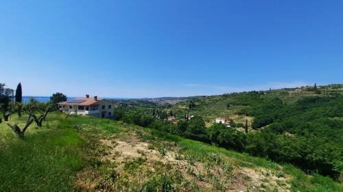 Piran Apartment | Oceanfront Retreat at Apartma Bajc - Rated 10/10 by Guests