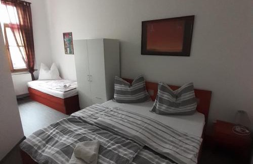 Frantiskovy Lazne Apartment | Cozy Apartma in Františkovy Lázně - Pet and Child Friendly