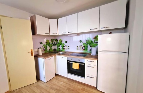 Zirovnica Apartment | Pet and Child Friendly Stay at Apartma Juli - 8.6/10 Rated
