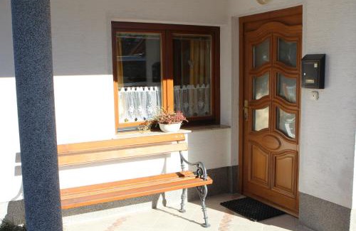 Mojstrana Apartment | Exceptional Stay at Apartma Lipa - Family-Friendly Oasis