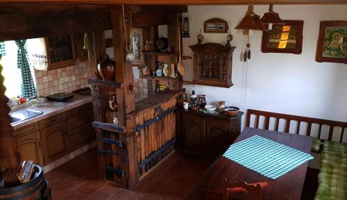 Videm Apartment | Family-Friendly Stay at Apartma Lipek - Rated 9.9/10!