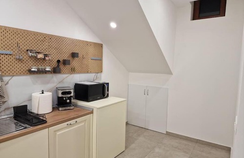 Ankaran Apartment | Discover Apartma Na razgledni poti: 4-Star Family Retreat