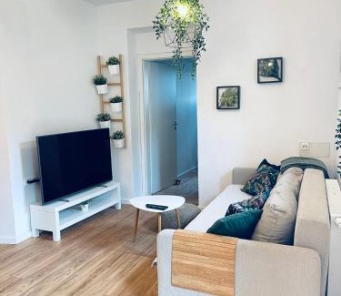 Siska District Apartment | Pet-Friendly Escape at Apartma Naty: Rated 9/10 by Guests