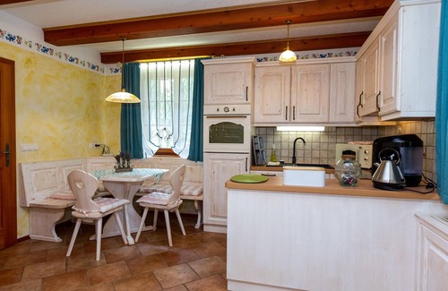 Jesenice Apartment | Relaxing Stay at Apartma pod Skalco Planika with Pool