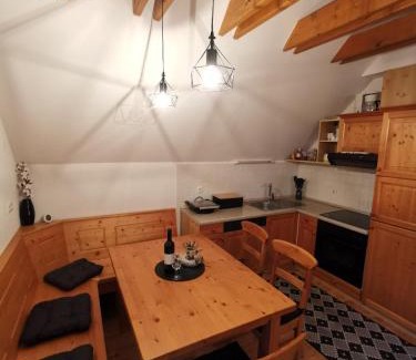 Hocko Pohorje Apartment | Pet & Child Friendly Stay at Apartma Pohorje Bolfenk 5010
