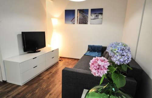 Izola Apartment | Pet-Friendly Apartma Prešern: 4-Star Comfort Awaits