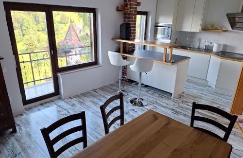 Skofja Loka Apartment | Apartma Slovenias