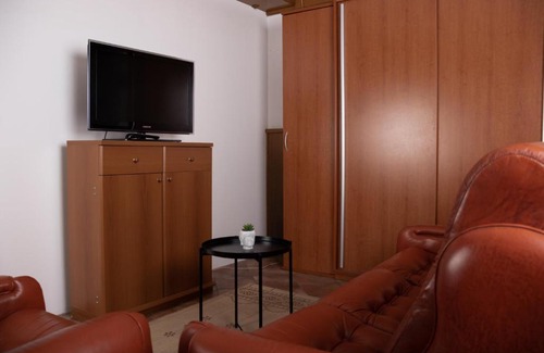 Zirovnica Apartment | Modern Ajdna Studio with Pool & Family-Friendly Vibe