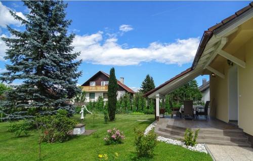 Varpolje Apartment | Discover Apartmaji Čujež: Pet-Friendly Paradise with Pool