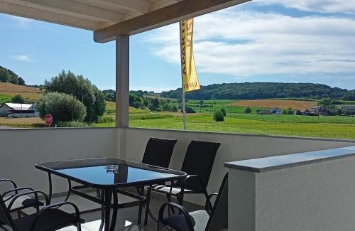Tisina Apartment | Unforgettable Stays at Apartmaji Kisilak - Top Rated 10/10