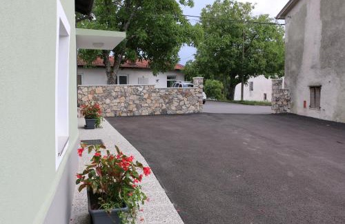 Podgorje Apartment | Apartmaji Lukovi