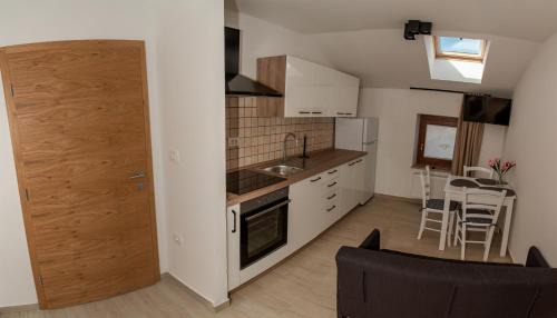 Kanal Apartment | Family-Friendly Apartmaji Tinta - Guest Rated 9.8/10