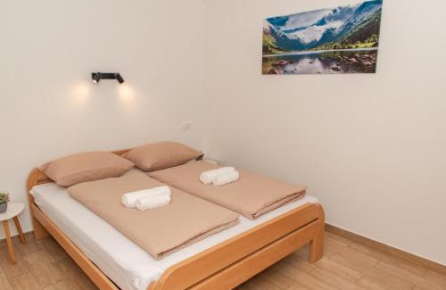 Kanal Apartment | Family-Friendly Apartmaji Tinta - Guest Rated 9.8/10