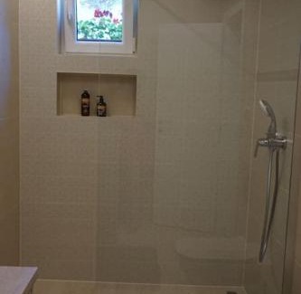 Municipality of Omisalj Apartment | Guest Rated Apartman 1 - An Ideal Stay Awaits You