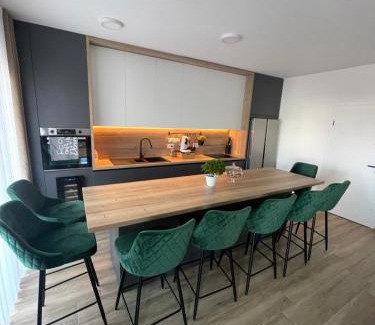 Nova Gradiska Apartment | Top-Rated Family-Friendly Stay at Apartman 100JIĆ