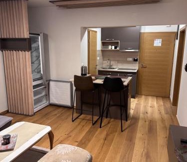 Jahorina Apartment | Discover Comfort at Aparthotel Vucko with Pool & Spa