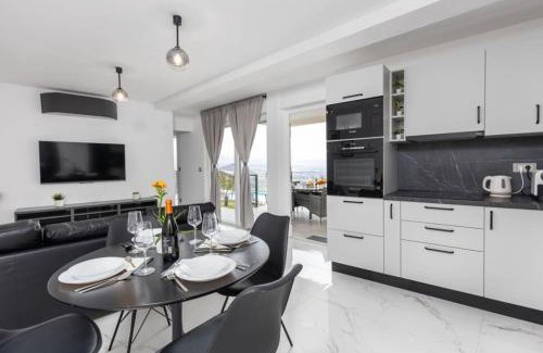 Bregi Apartment | Family-Friendly Getaway at Apartman 2B with Pool Access