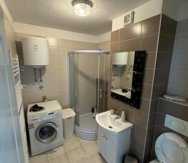 Alipasin Most Apartment | Cozy Stay at Apartman Ajlin Sarajevo with Family-Friendly Perks