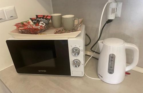 Alipasin Most Apartment | Cozy Stay at Apartman Ajlin Sarajevo with Family-Friendly Perks