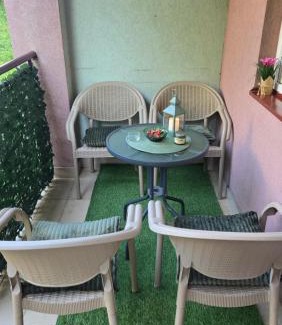 Ciganska Mahala Apartment | Budget-Friendly Stay at Apartman Aleksandar - Guest Rated 9.7