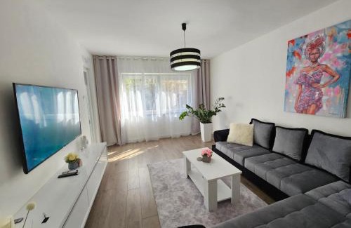 Backa Topola Apartment | Enjoy Child-Friendly Comfort at Apartman Aleksandra