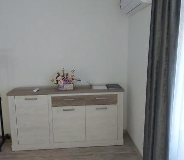 Mali Radic Apartment | Pet-Friendly Retreat at Apartman Alma - Rated 9.5/10