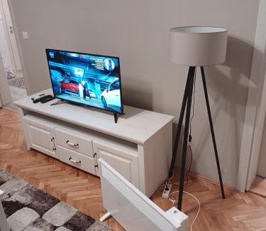 Niksic Apartment | Kid-Friendly Stay at APARTMAN ANDJELA – Rated 10/10!