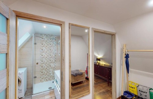 Karlovy Vary Apartment | Discover Apartman Ateliér Vary: Rated 9.7/10 by Guests