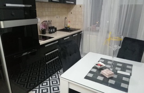 Sabac Apartment | Top-Rated Apartman Atina: Family & Pet-Friendly Retreat