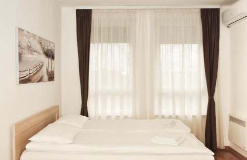Ruma Apartment | Pet-Friendly Apartman Biser 3 with Hot Tub - Rated 10/10