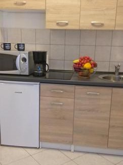 Bezjaki Apartment | Family-Friendly Retreat at Apartman Blazenka - Rated 9/10
