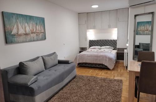 Uzice Apartment | Budget-Friendly Apartman Centar 3 - Guest Rated: 9.9/10