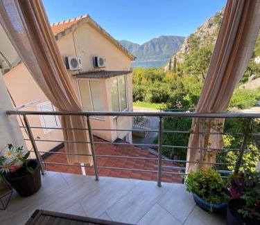 Orahovac Apartment | Apartman Darija 3