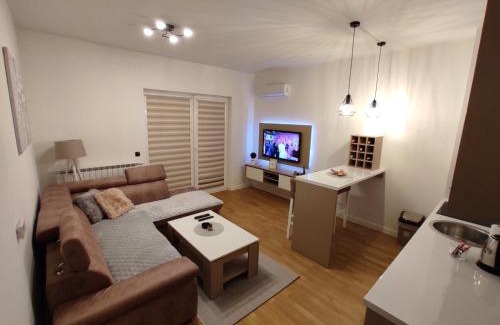 Ilidza Apartment | Exceptional Stay at Apartman Dedic with Breakfast Included