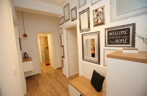 Gradina Apartment | Experience Apartman Delux Brkić with Oceanfront Views
