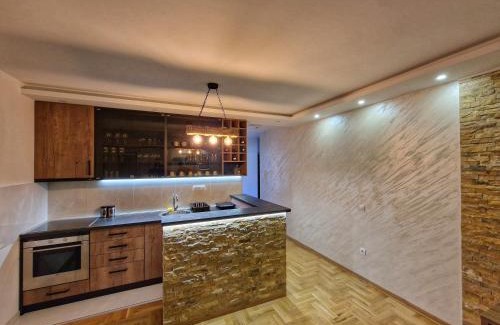 Uzice Apartment | Discover Apartman Dionis: 4-Star Child-Friendly Retreat