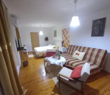Teslic Apartment | Family-Friendly Comfort at Apartmani Dujakovic - Rated 9/10