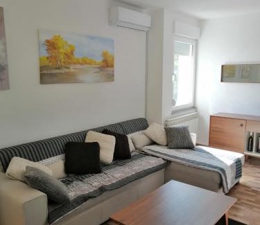 Teslic Apartment | Family-Friendly Stay at Apartman EDEN No 1 with Great Ratings