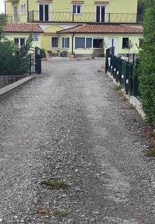 Buzdohanj Apartment | Exceptional Apartman Emily: Pet & Child Friendly Retreat