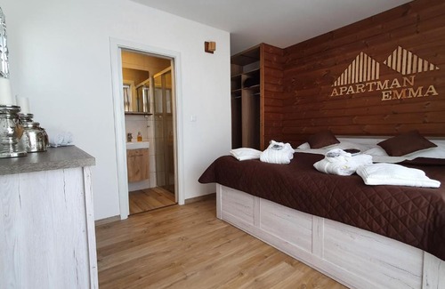 Jasna Apartment | Exceptional Apartman EMMA: Pool, Hot Tub & 9.8 Rating