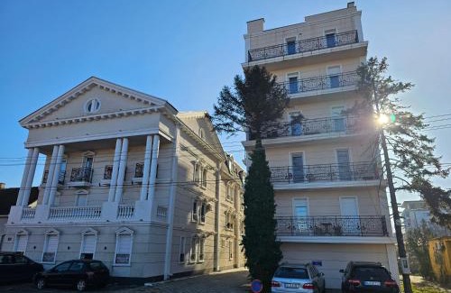 Stara Pazova Apartment | Family-Friendly Stay at Apartman Fort: Rated 9.8/10