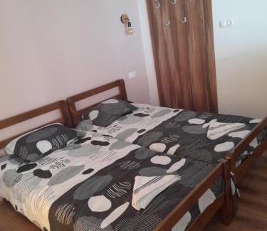 Krusevo Apartment | Budget-Friendly Stay at Apartman Gulab Krushevo