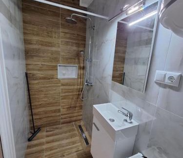 Mali Radic Apartment | Pet-Friendly Stay at Apartman Hana - Guest Rated 9.8