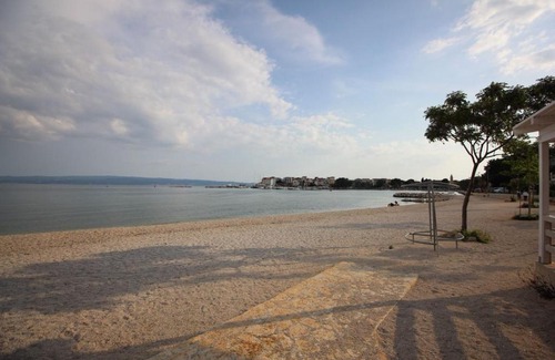 Stobrec Apartment | Oceanfront Bliss at Apartman Irena - 10/10 Guest Rated