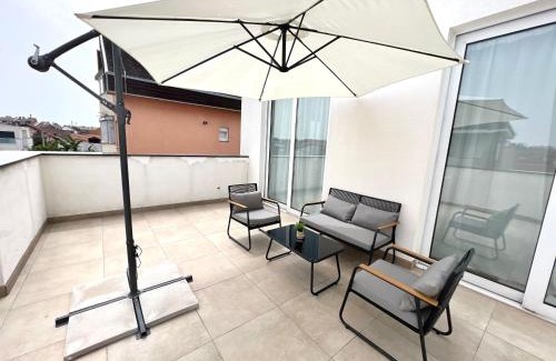Zagreb Apartment | Exceptional Stay at Apartman Jarun 2 - Rated 9.8/10!
