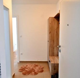 East Sarajevo Apartment | Family-Friendly Stay at Apartman Jezero - Guest Rated 9.8