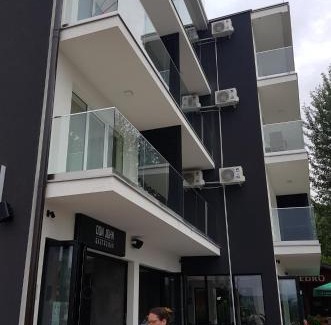 Veliko Gradiste Apartment | Oceanfront Retreat at Apartman Katarina - Rated 9.2/10