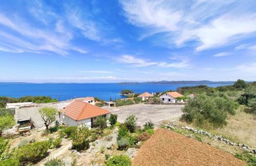 Savar Apartment | Top-Rated Oceanfront Stay at Apartman Lapis with Hot Tub